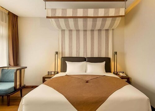 Гостиница Ha Hotel Apartments Hoi An Ocean Front в Хойане