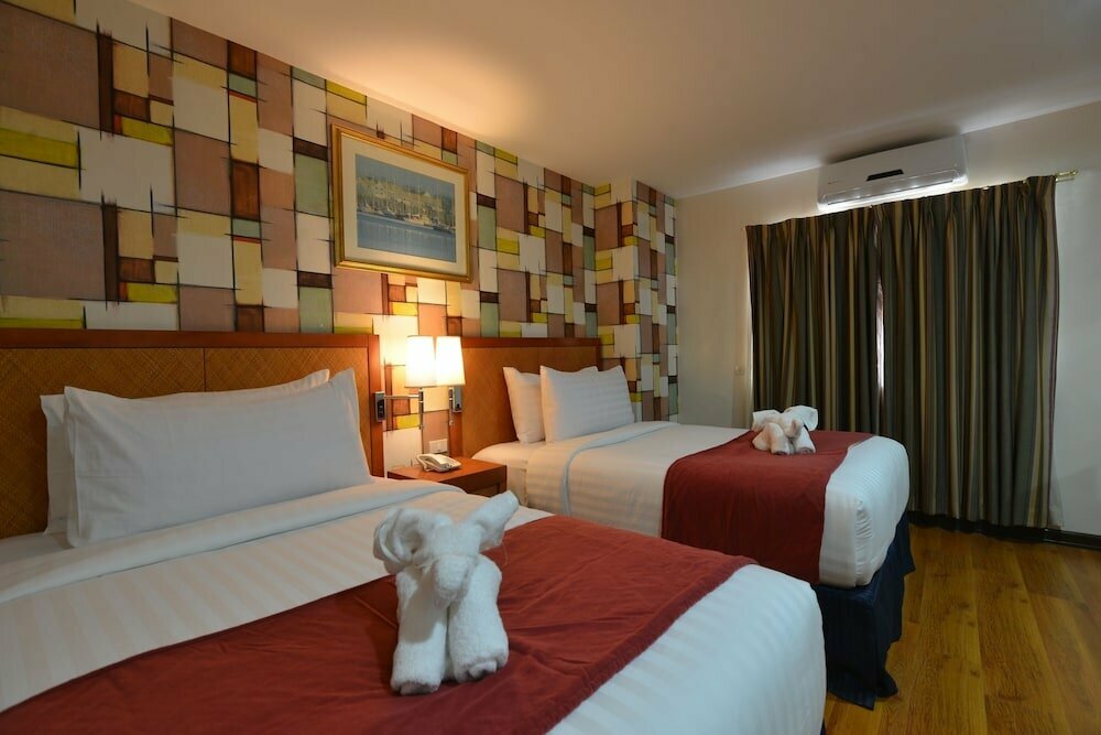 Hotel Royal Suites Condotel, Province of Aklan, photo