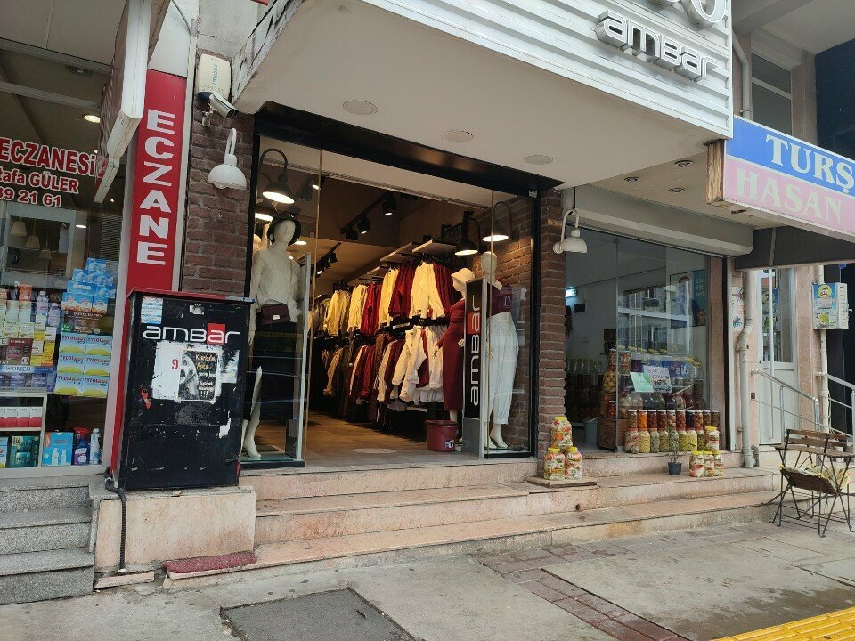 Clothing store Lemarco Warehouse, Izmir, photo