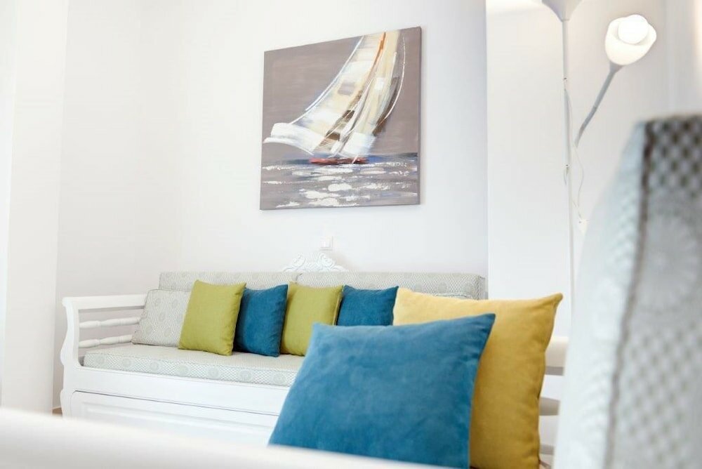 Фото Queen of Santorini