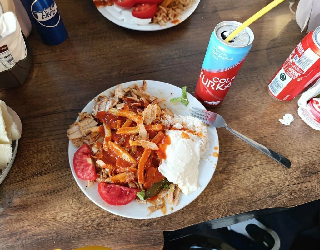 Restaurant Önal döner, Adapazari, photo