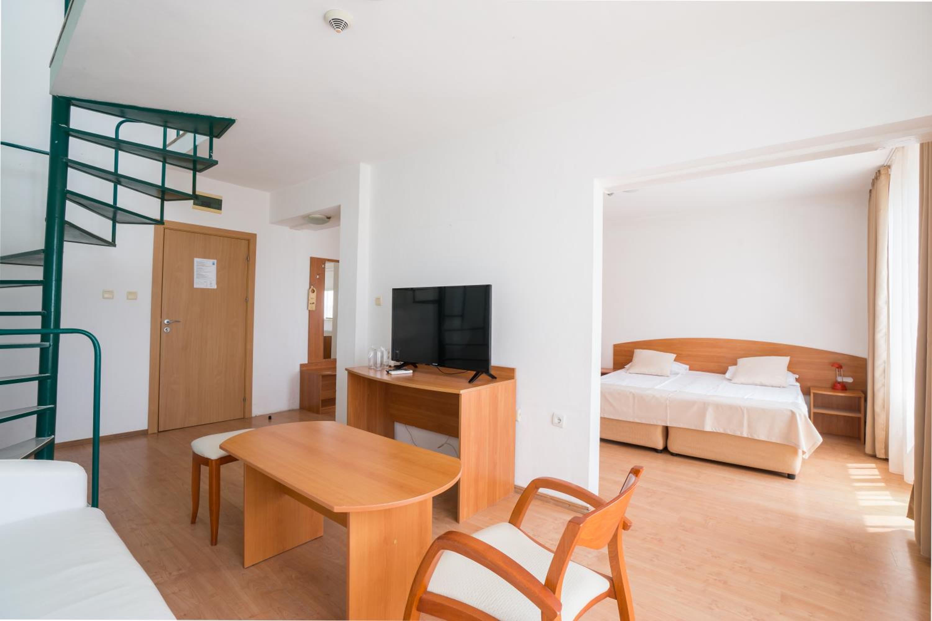 Фото Perla Plaza