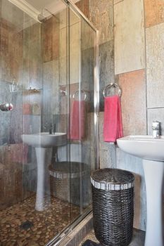 Фото The Cottage