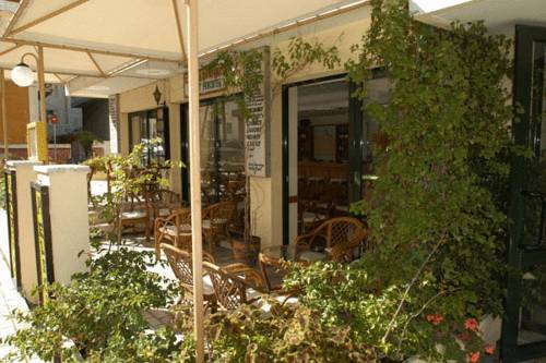 Фото Nafsika Hotel