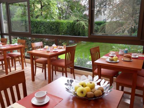 Фото Hotel Des Cedres