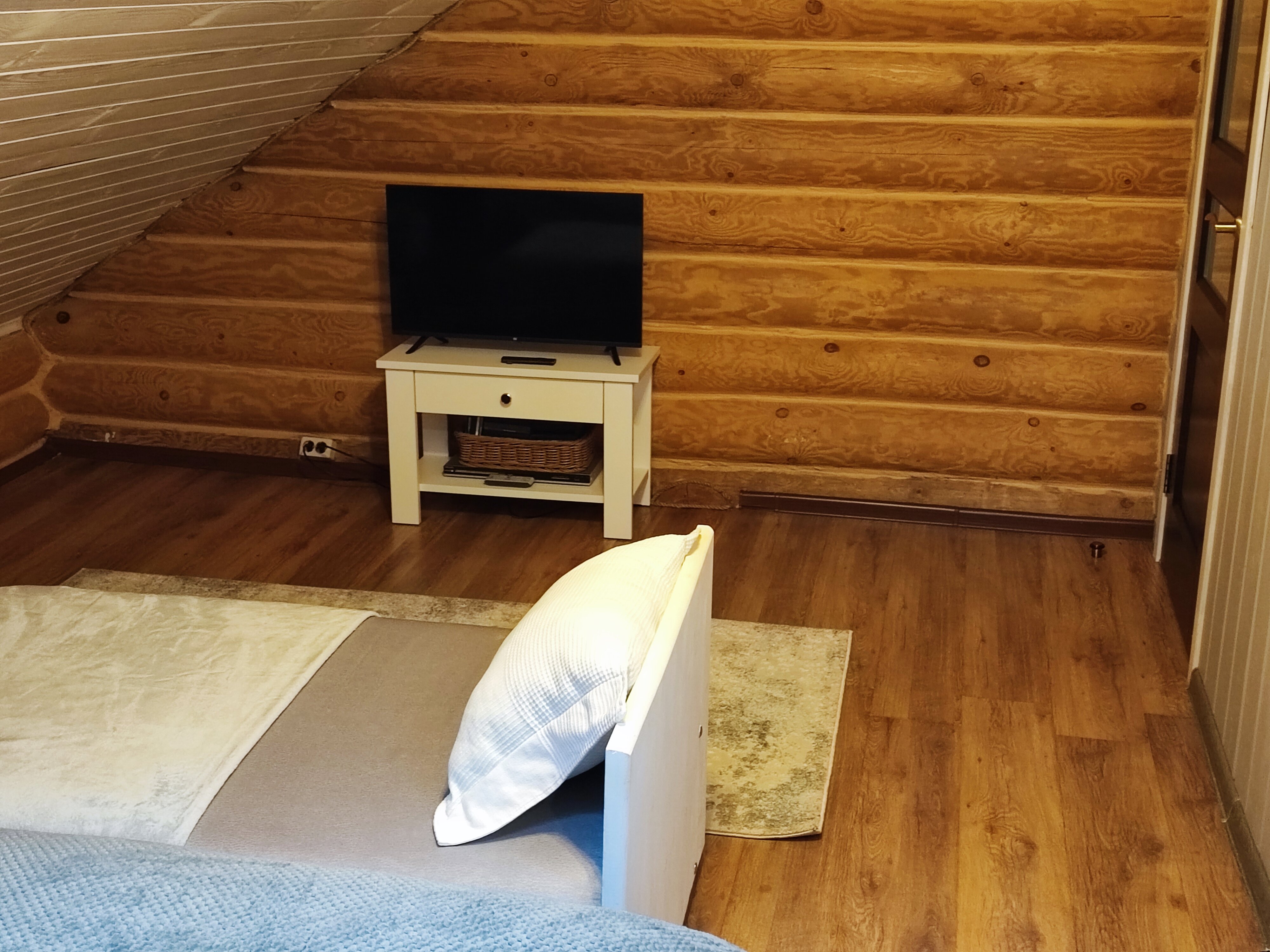 Фото Коттедж Рябиновка