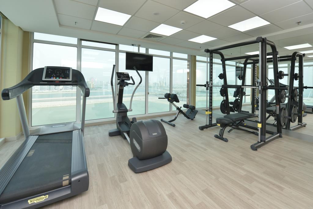 Фото Ramada by Wyndham Manama City Centre