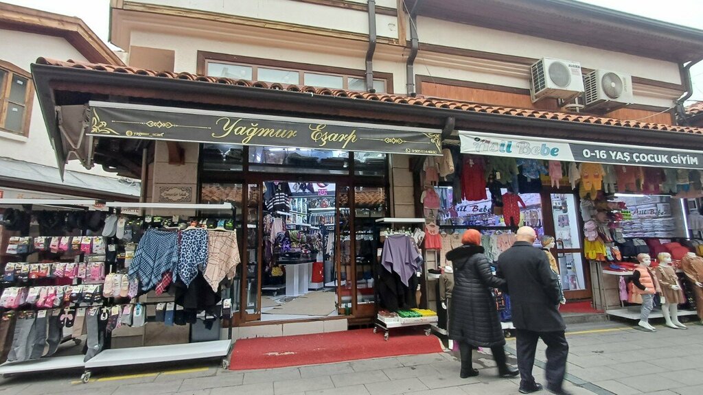 Clothing store Yagmur Scarf, Konya, photo
