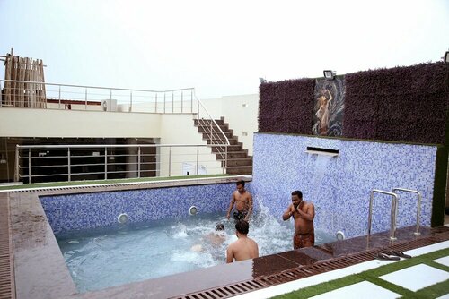 Гостиница Sallow Royal Suites в Амритсаре