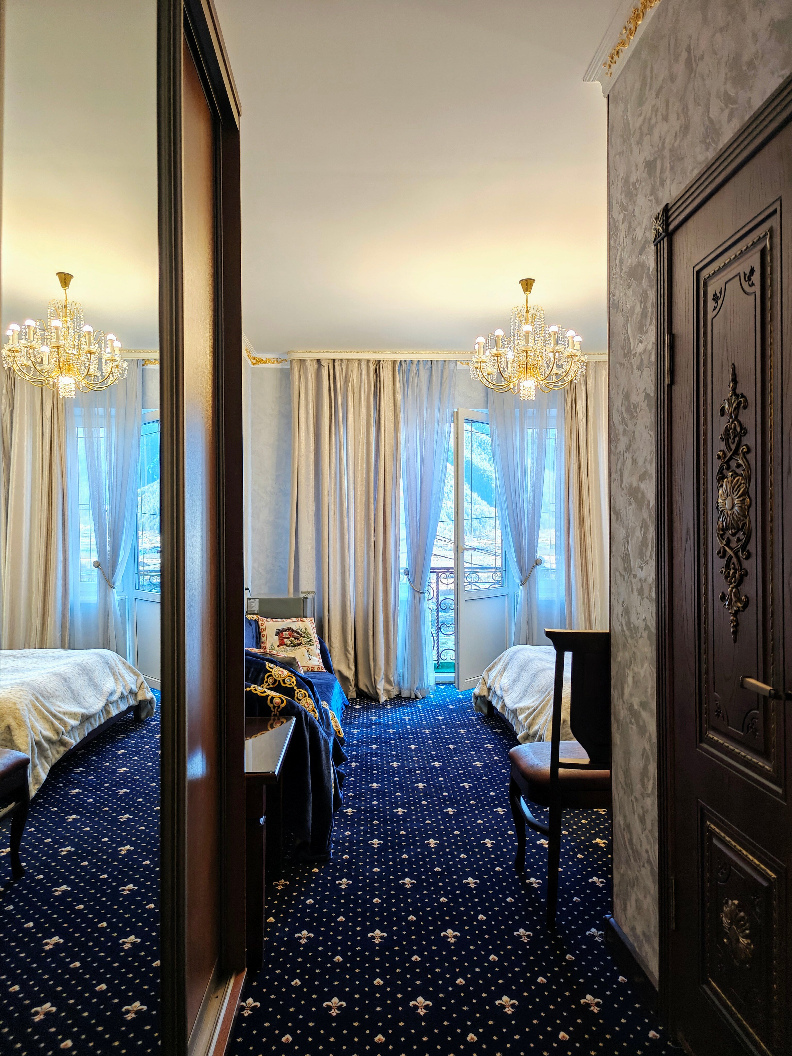 Фото Голден Хаус