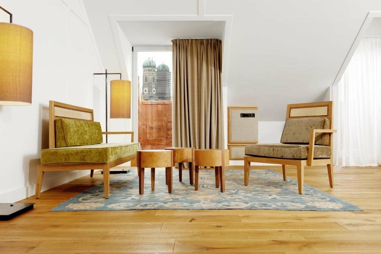 Фото Louis Hotel