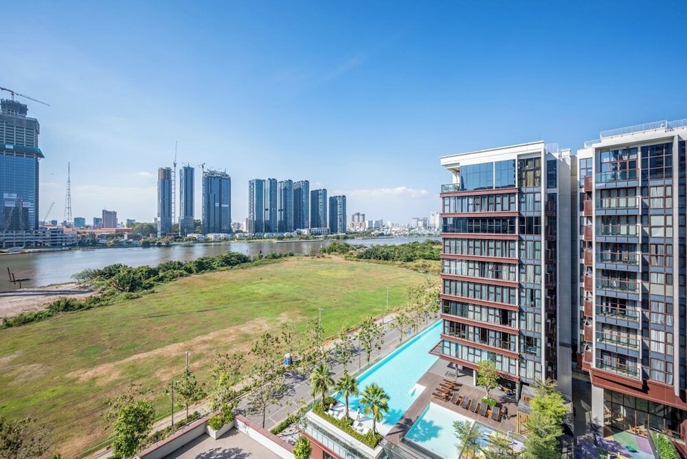 Фото Metropole Complex by Kvg Suite Apartment