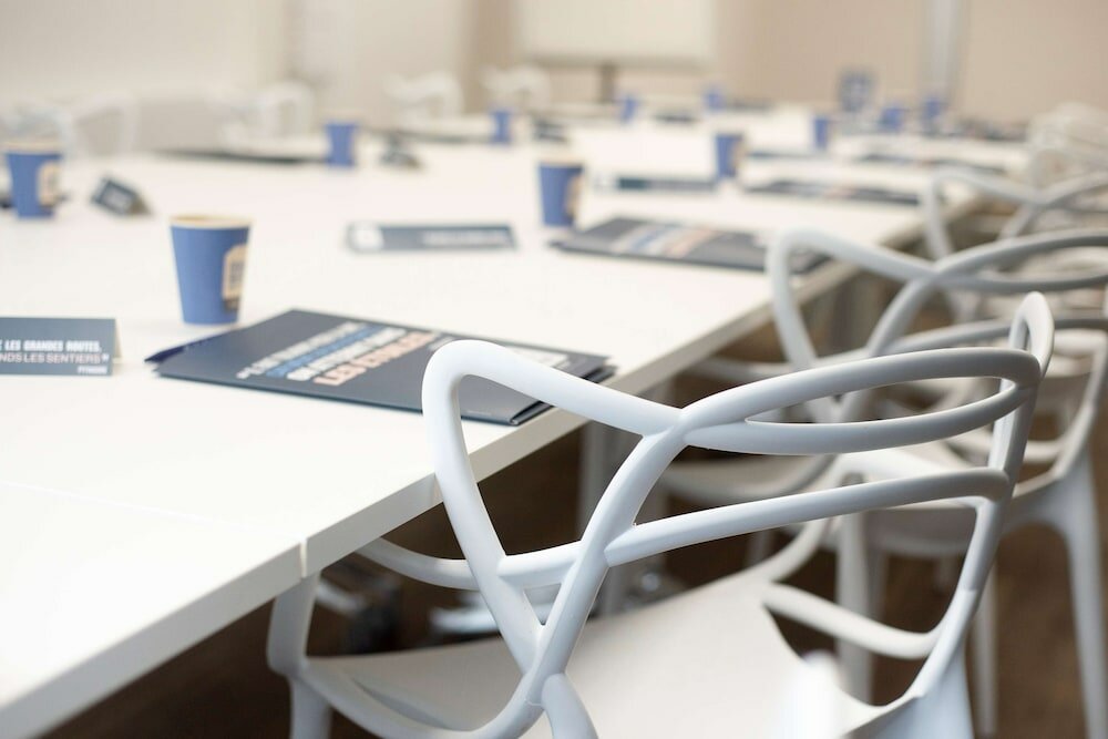 Фото Kyriad Clermont Ferrand Centre