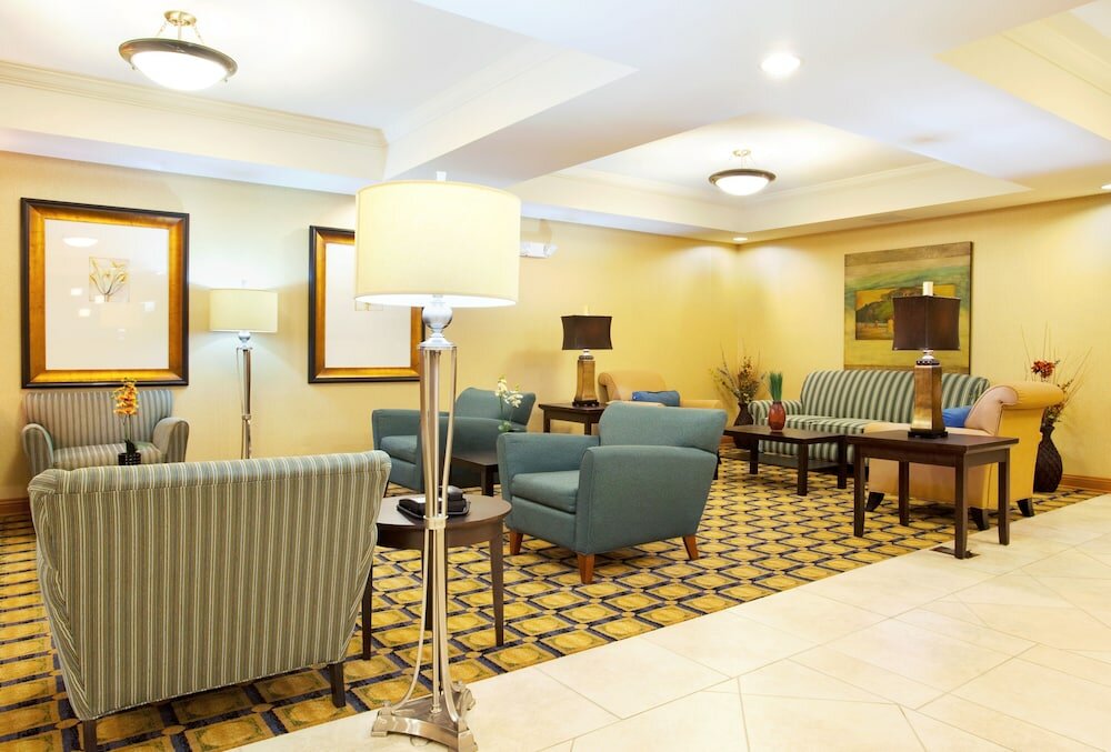 Фото Holiday Inn Express Hotel & Suites Chicago South Lansing, an Ihg Hotel