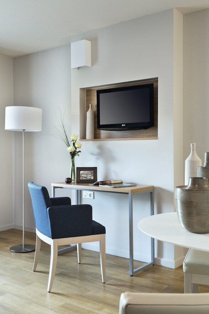 Фото Citadines Prado Chanot Marseille