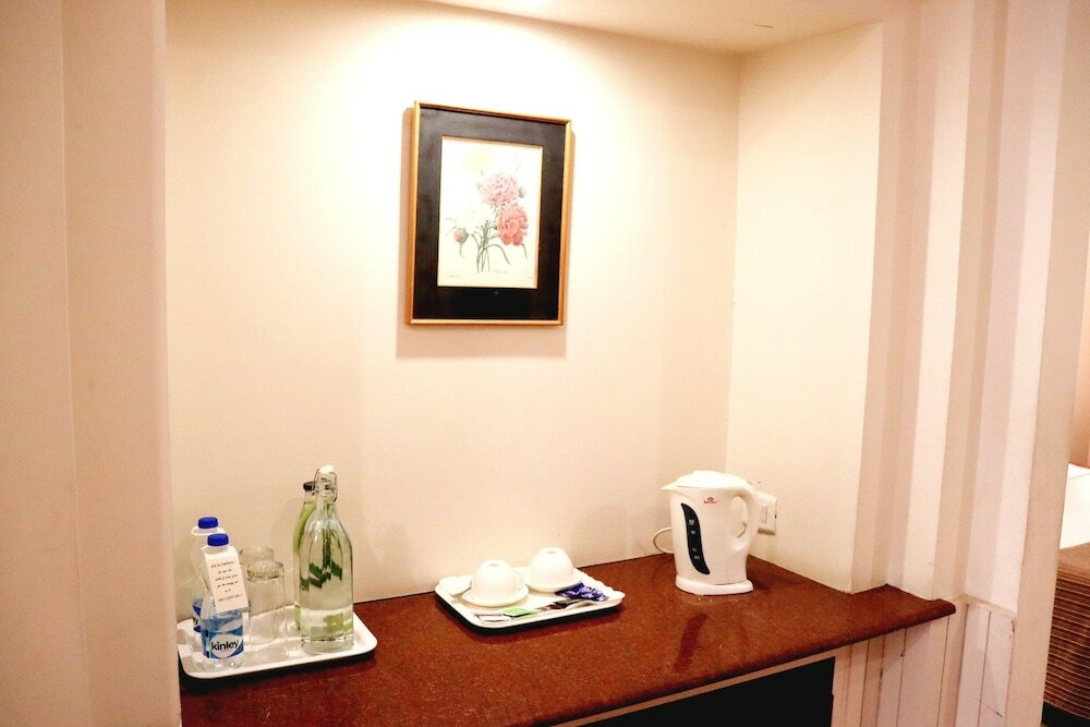 Фото Hotel Ivory Tower