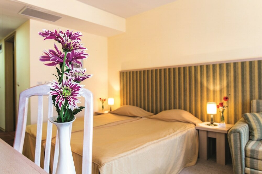 Фото Hotel Coral