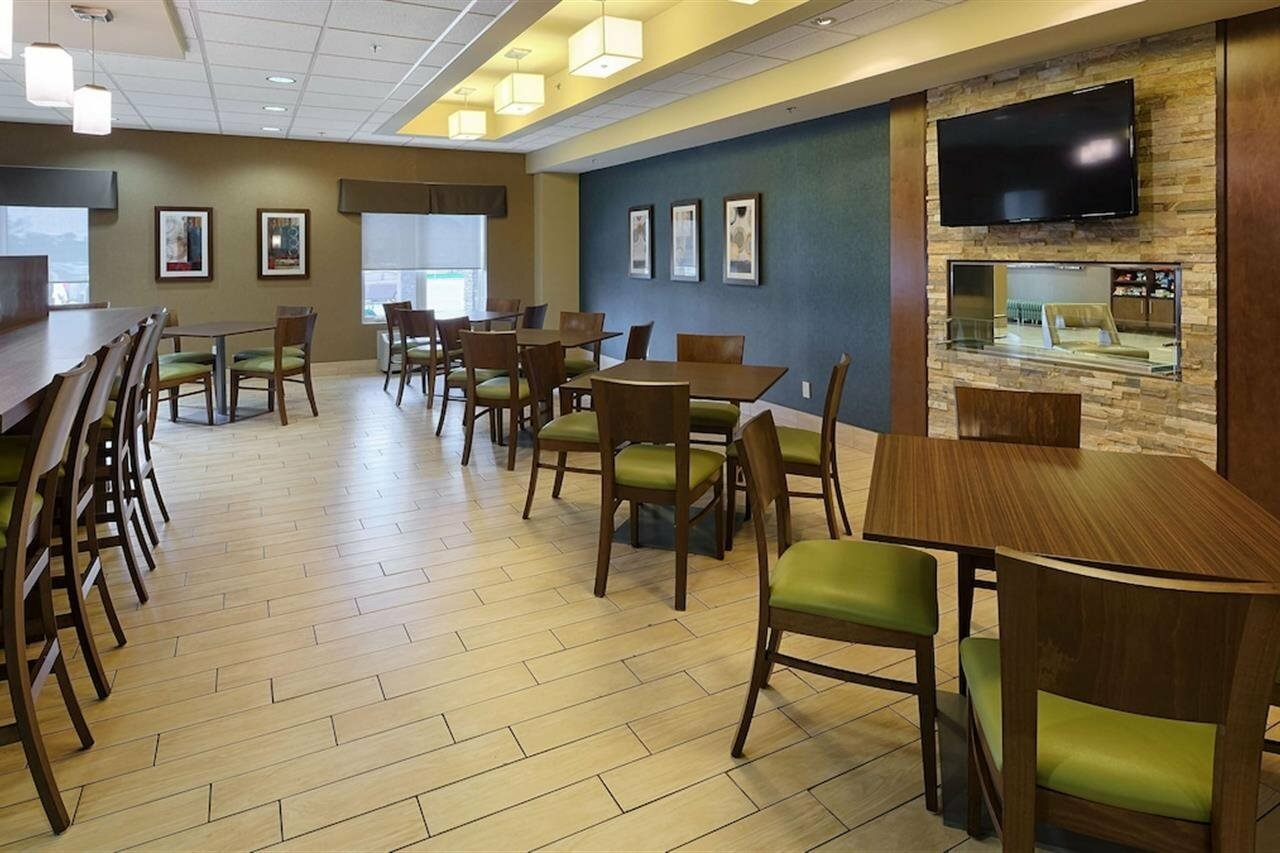 Фото Best Western Plus Winnipeg West