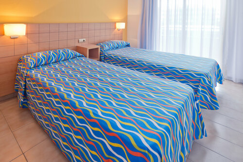 Гостиница Voramar Cambrils в Камбрильсе