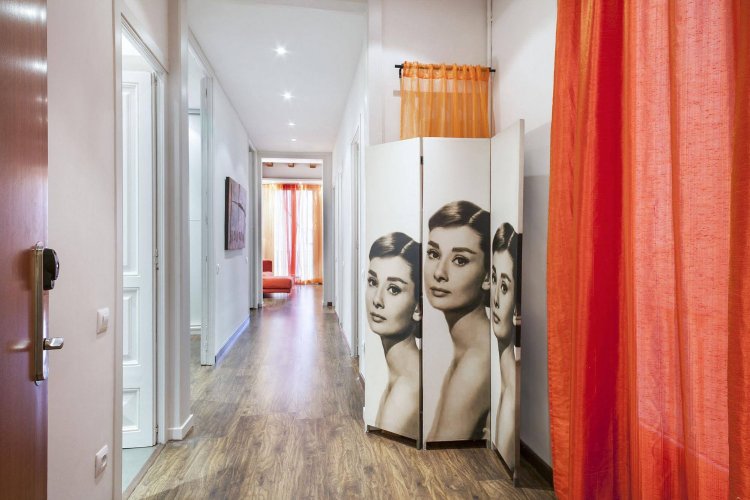 Фото Aspasios Urquinaona Design Hotel