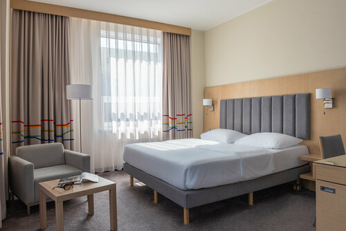 Внешний вид отеля Cosmos Kazan Hotel в Казани, фото 2