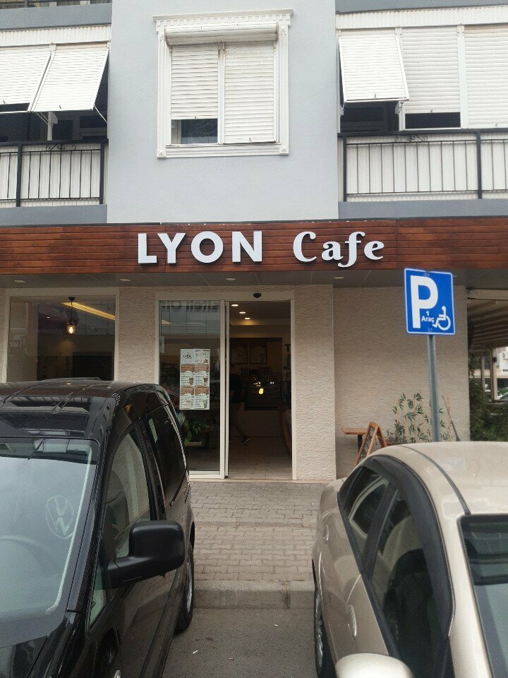 Кафе Lyon, Измир, фото
