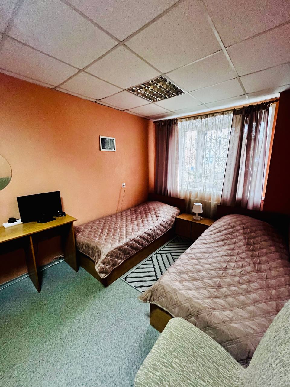 Фото отеля 2