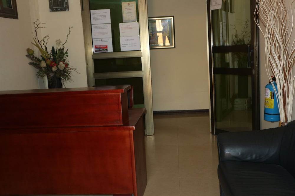 Фото Kcs Guest House