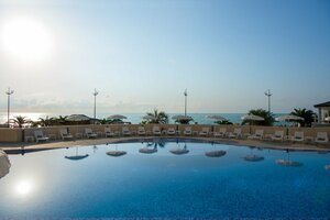 Гостиница The Grand Gloria Hotel