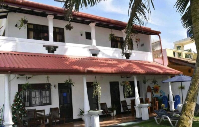 Гостиница Ashen's Beach House