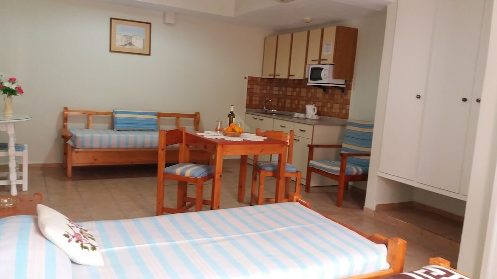 Фото Semiramis Apartments by Estia