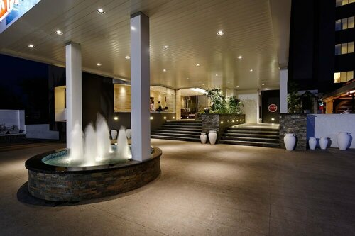 Внешний вид отеля Hotel Deccan Pavilion Pune в Дхаярях, фото 5