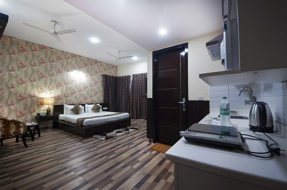 Фото Imperial Apartments