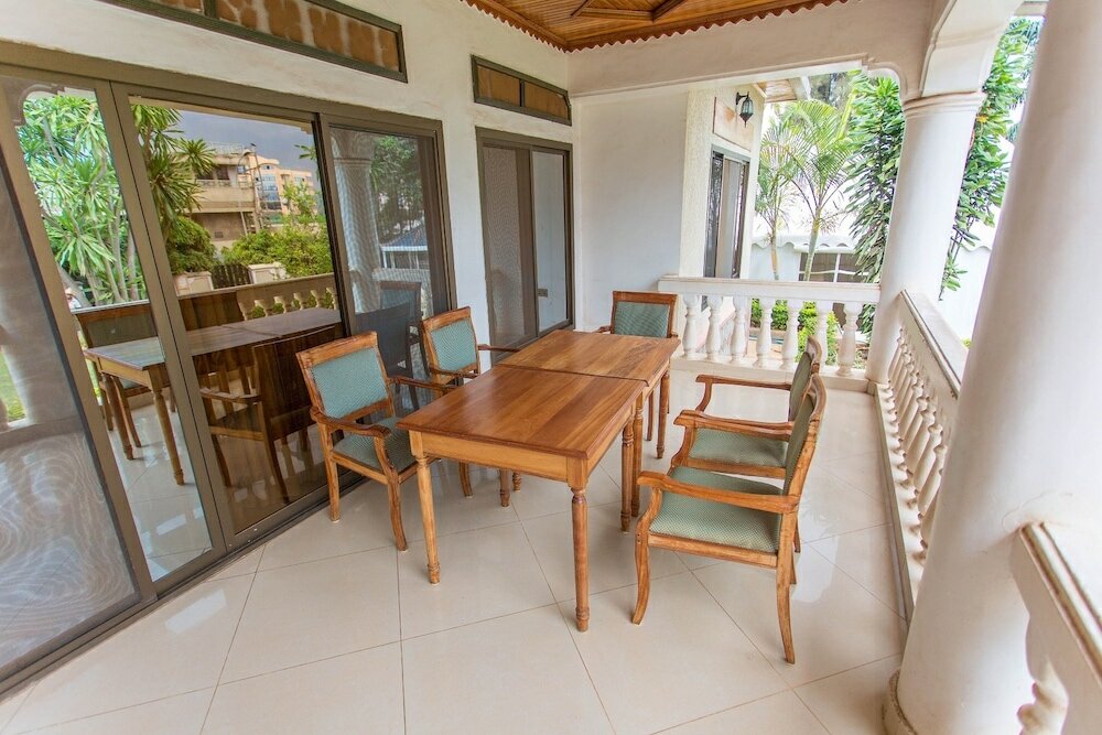 Фото Iris Guesthouse