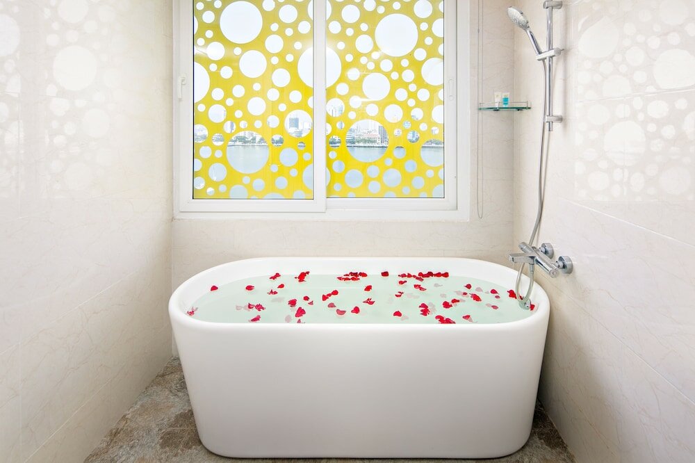 Фото Merry Hotel