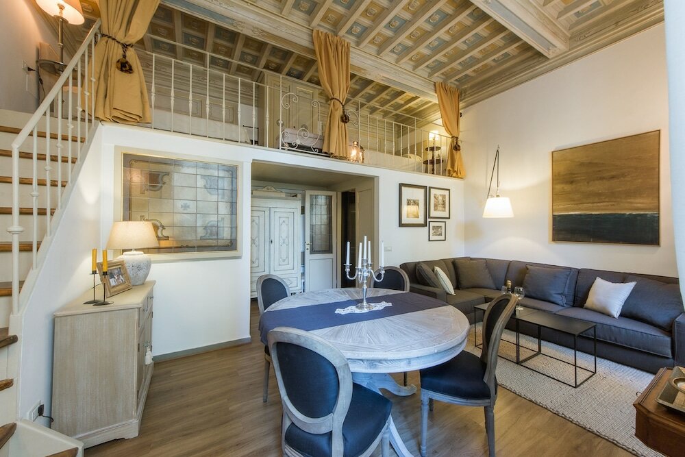 Фото Orsanmichele View