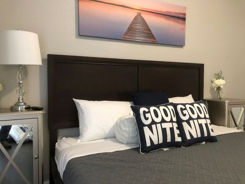 Фото Tidecrest 144 · 3 Suites Near Convention, Universal, Disney