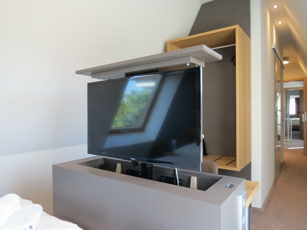 Фото Hotel Neuthor