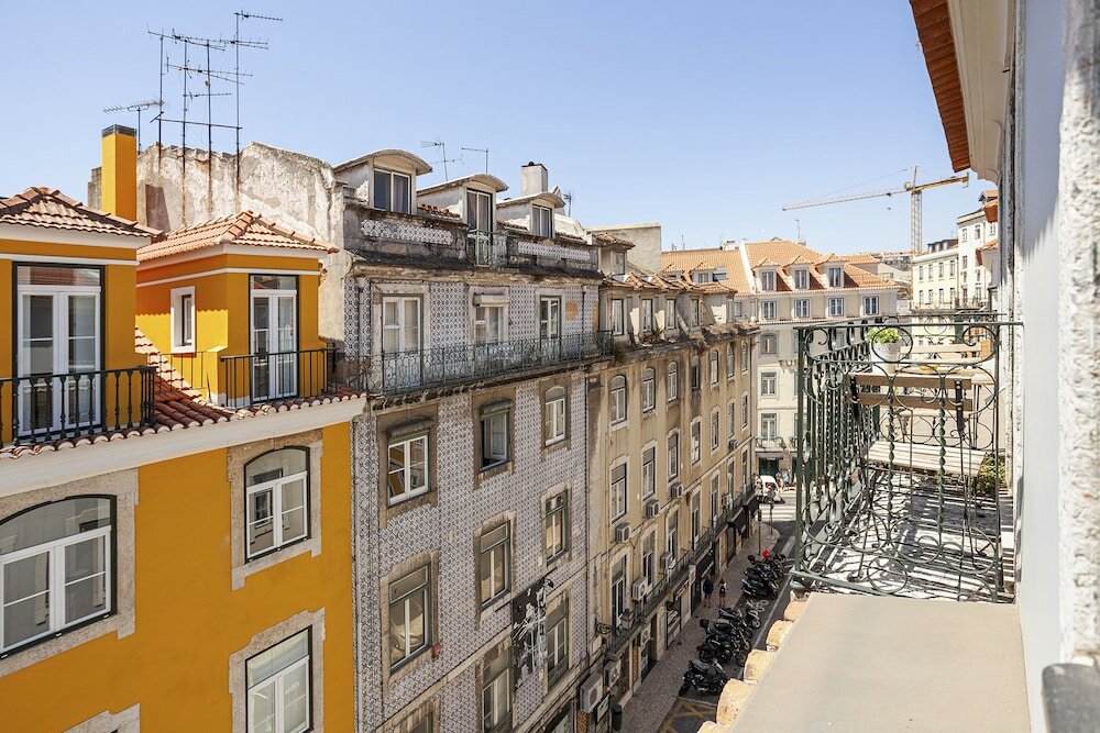 Фото Gonzalo's Guest Apartments - Downtown Historic Flats II