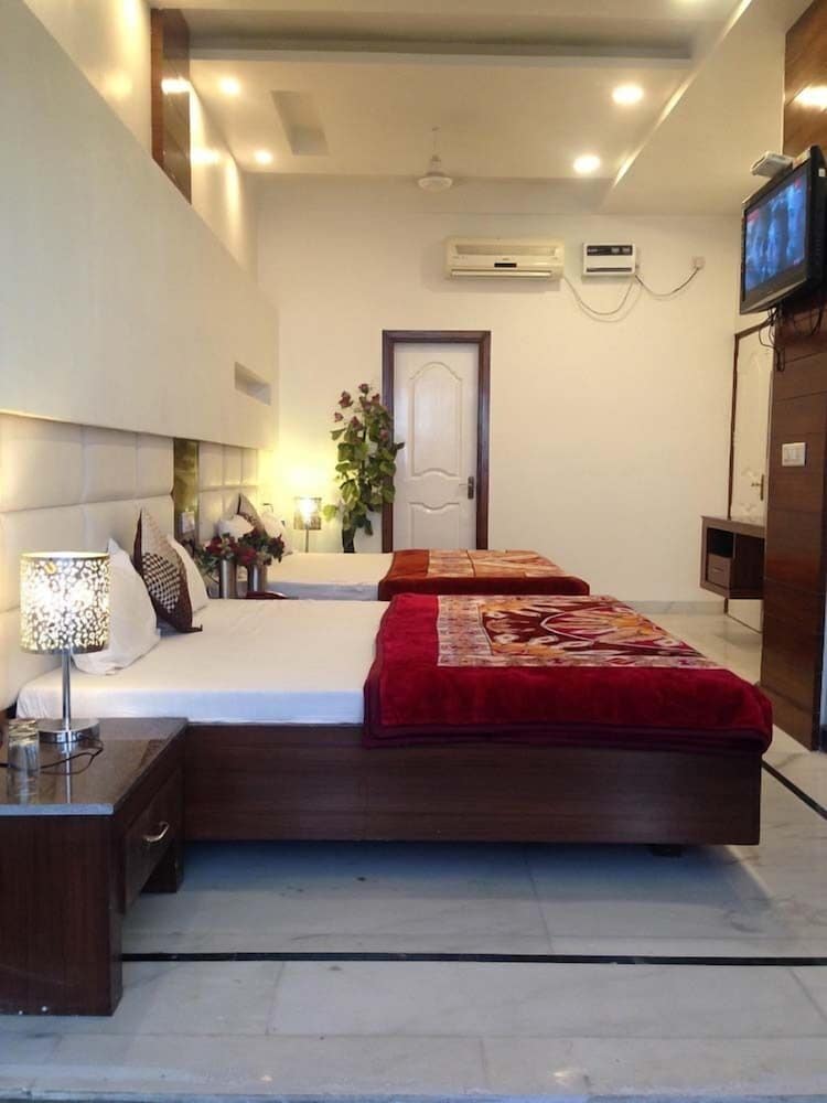 Фото Hotel Namaskar
