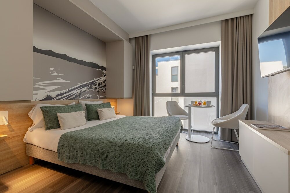 Фото Lagrange Apart Hotel Les Jardins d'Olympie