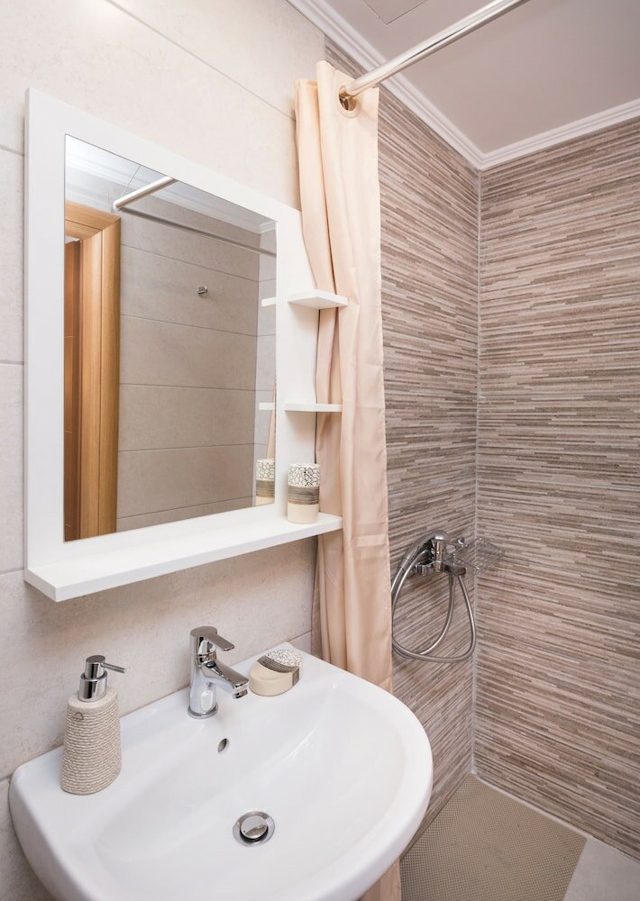 Фото Athina Apartments