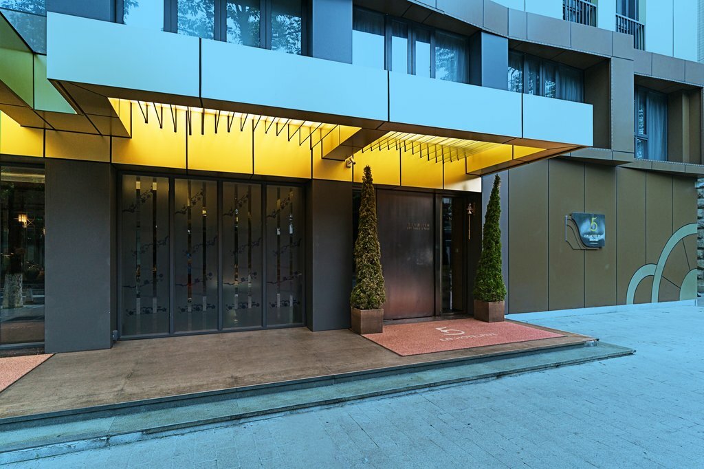 Фото Ln Hotel Five