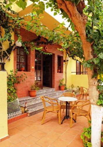 Фото Cleopatra Apartments