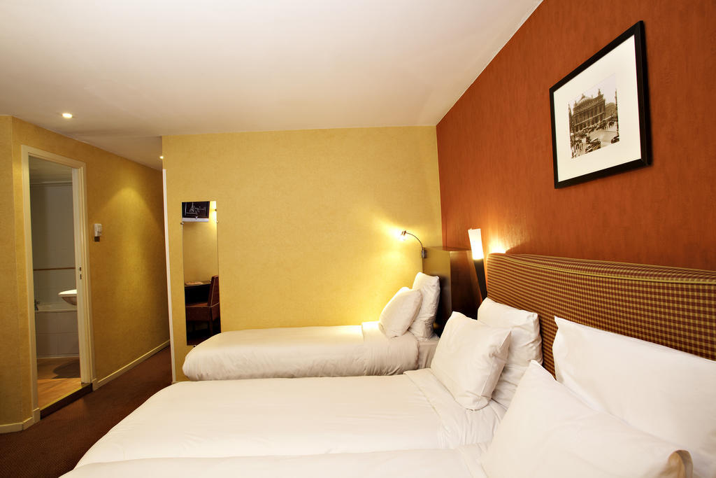 Фото Ibis Styles Paris Eiffel Cambronne