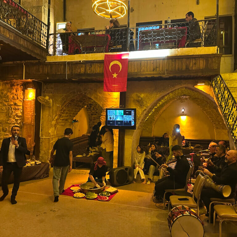 Nightclub Urfa Night Gathering, Sanliurfa, photo