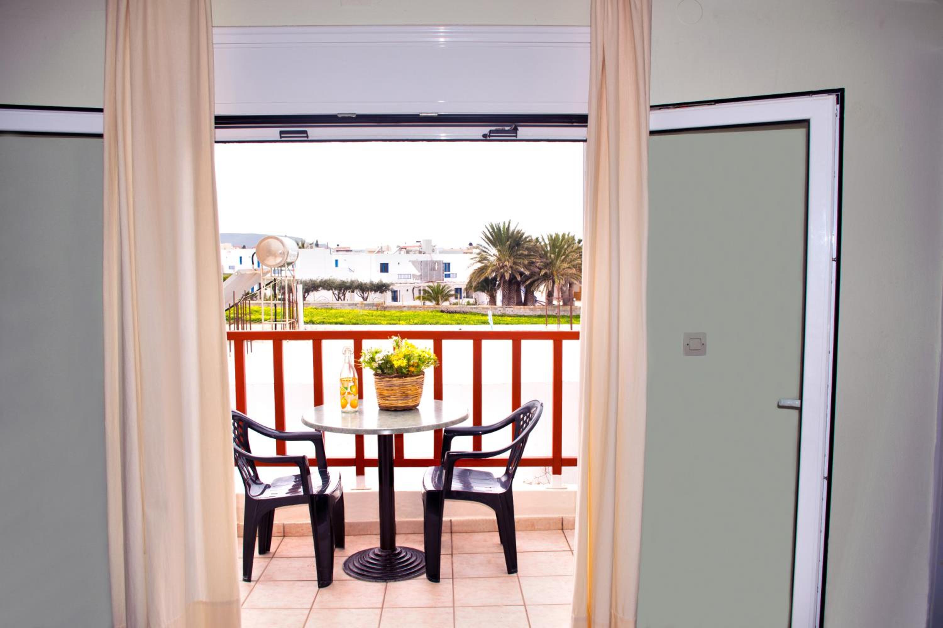 Фото Elina Apartments Gouves