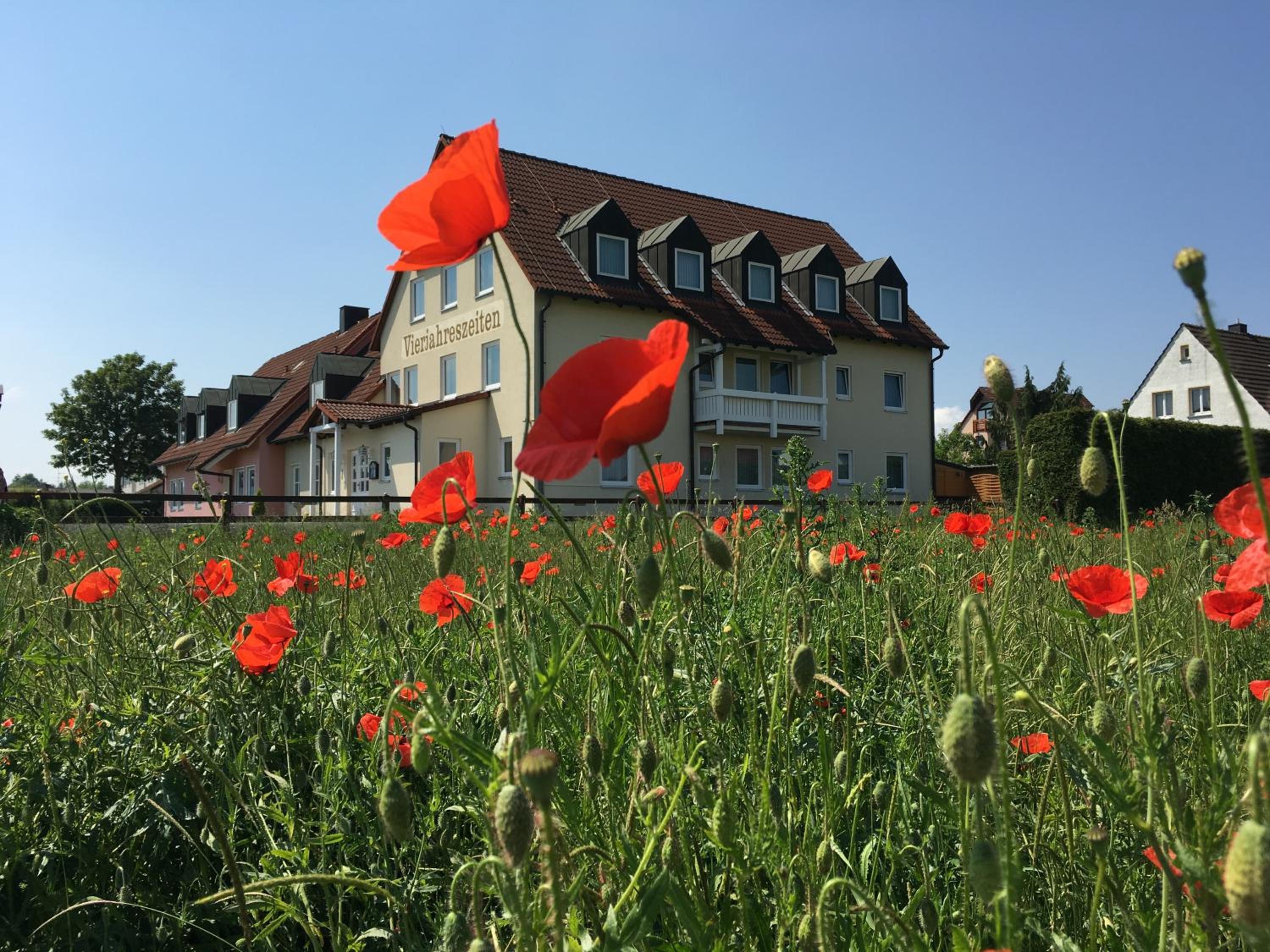 Фото Vierjahreszeiten