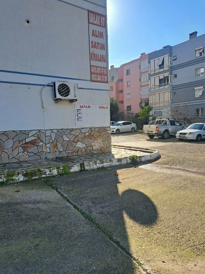 Real estate agency Emlak 97, Izmir, photo