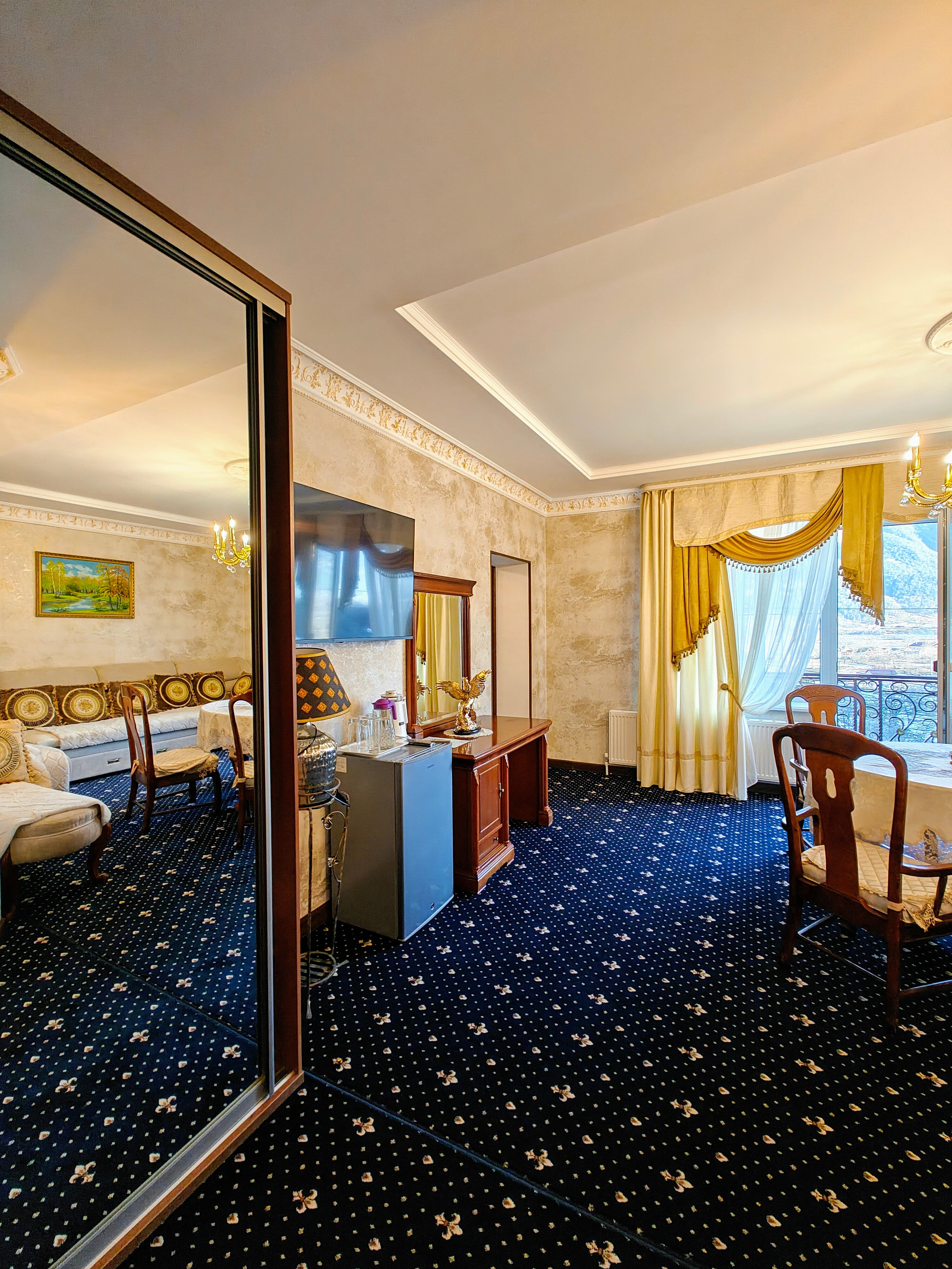 Фото Голден Хаус